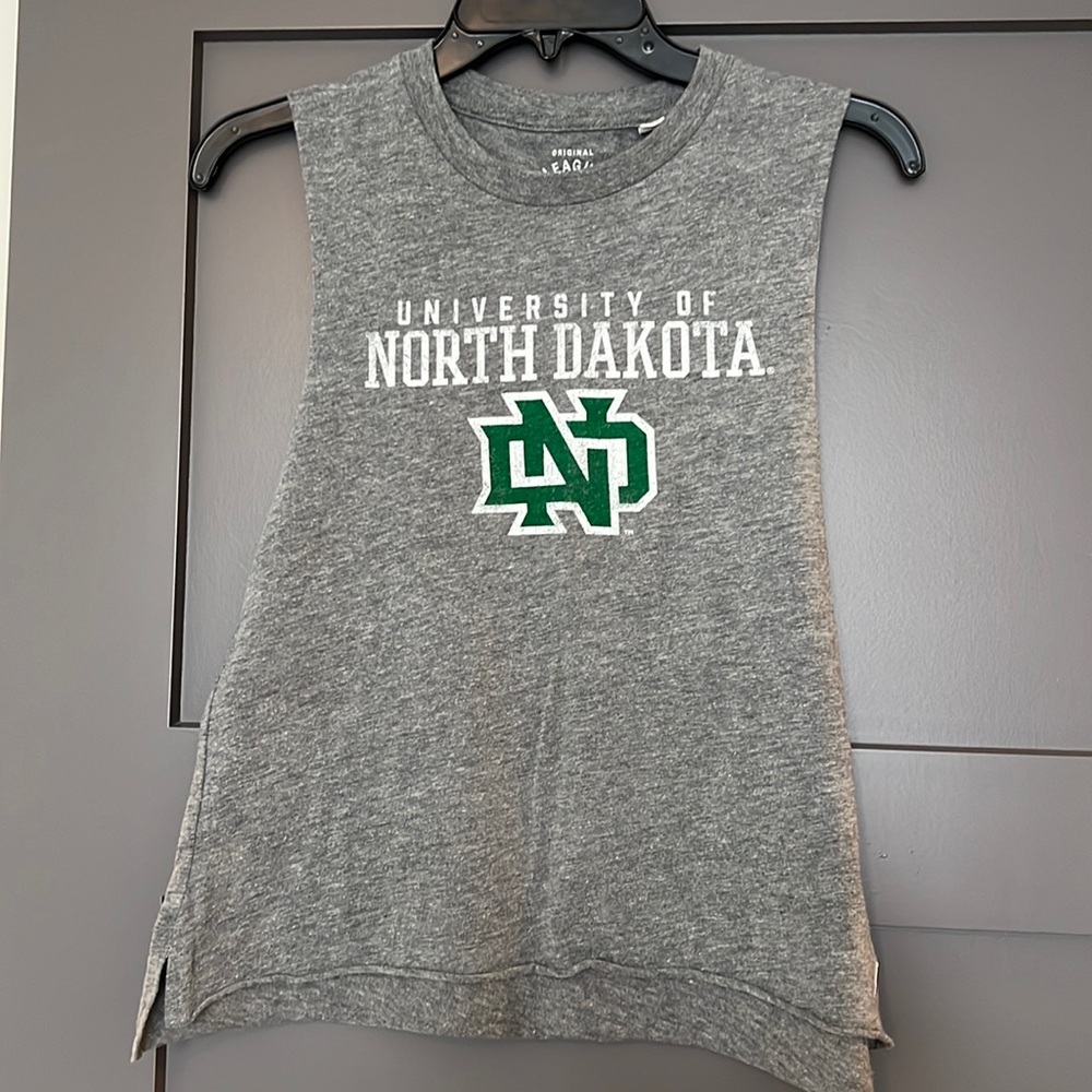 League UND North Dakota Top